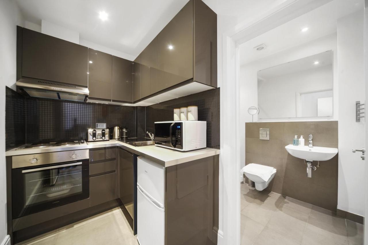 Studio Apartment By Homely Stays Londra Exterior foto
